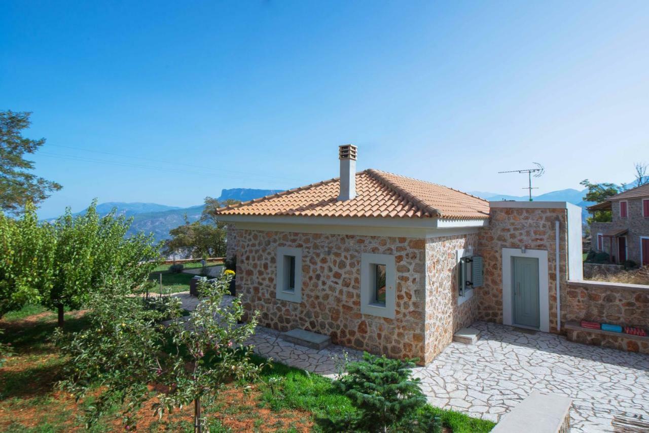 Villa Serenis Porovitsa エクステリア 写真